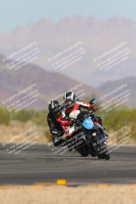 media/Nov-06-2023-Moto Forza (Mon) [[ce023d0744]]/3-Intermediate Group/Session 3 (Turn 5)/